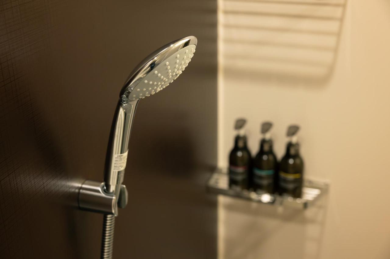 Omo Kansai Airport By Hoshino Resorts Izumisano Exterior foto A shower head